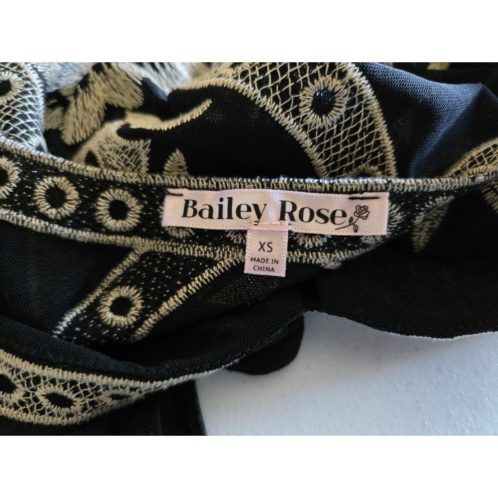 Bailey Rose Black Floral Embroidered Mesh Bodysuit XS Short V-Neck Flutter Slv - Picture 6 of 10